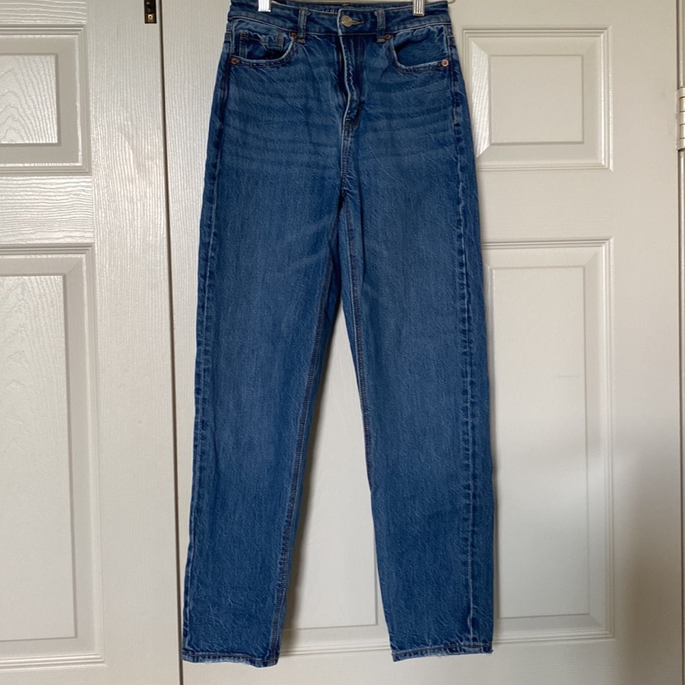 American Eagle Mom Jeans Straight Leg - Picture 6 of 8